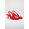Kadın Kırmızı Saten Tokalı İnce Topuklu Ayakkabı