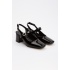 Kadın Siyah Küt Burunlu Tokalı Ayakkabı
