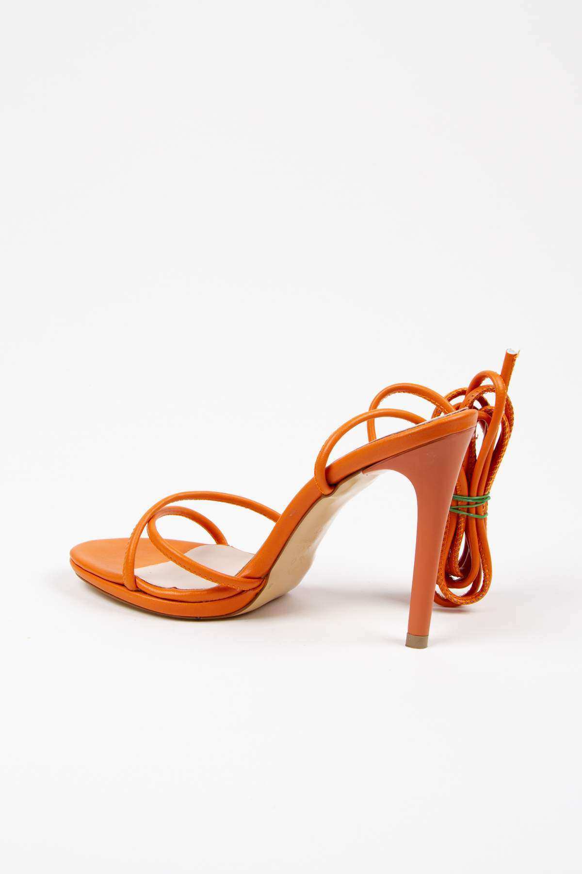 Kadın Turuncu Bilekten Bağlamalı Platform Topuklu Yazlık Ayakkabı