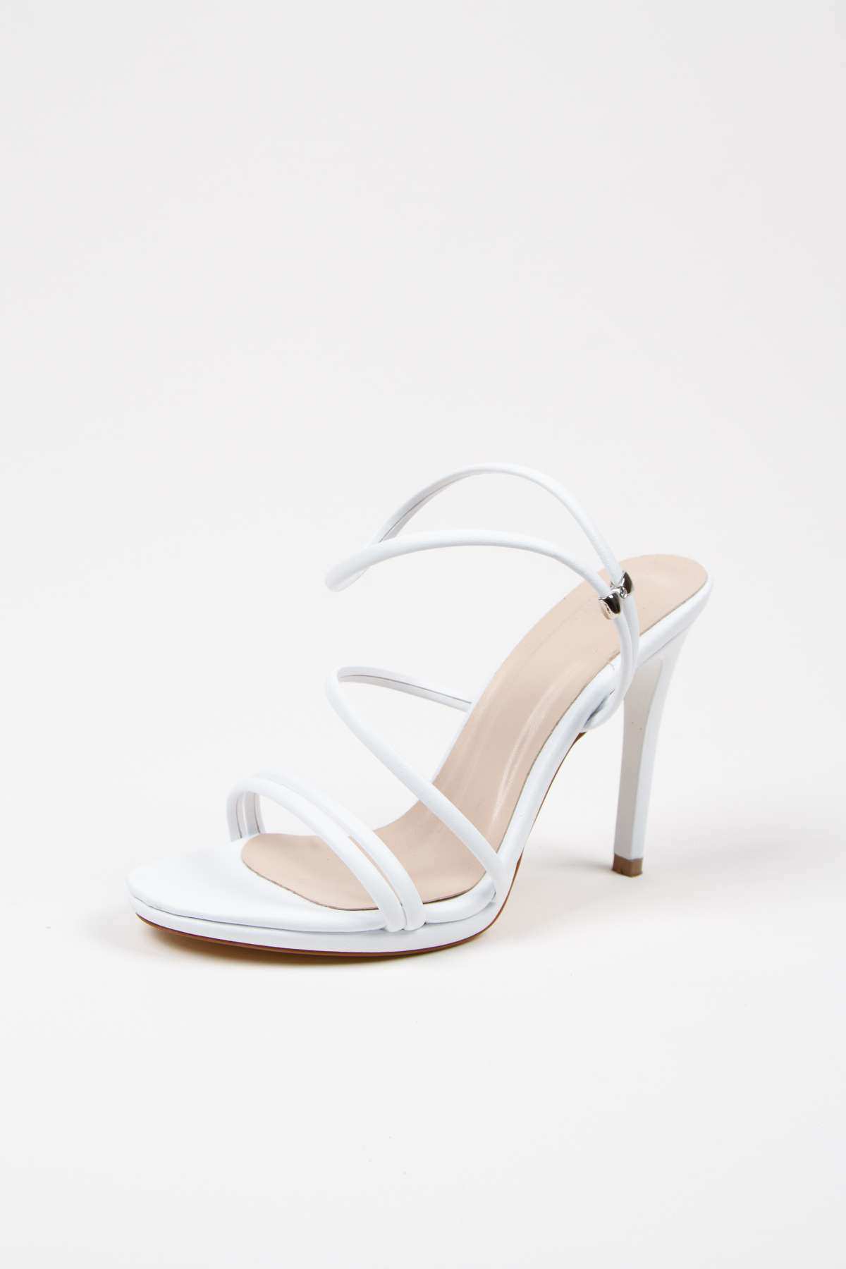 Kadın Yazlık 10 cm Beyaz İnce Topuklu Platformlu Ayakkabı