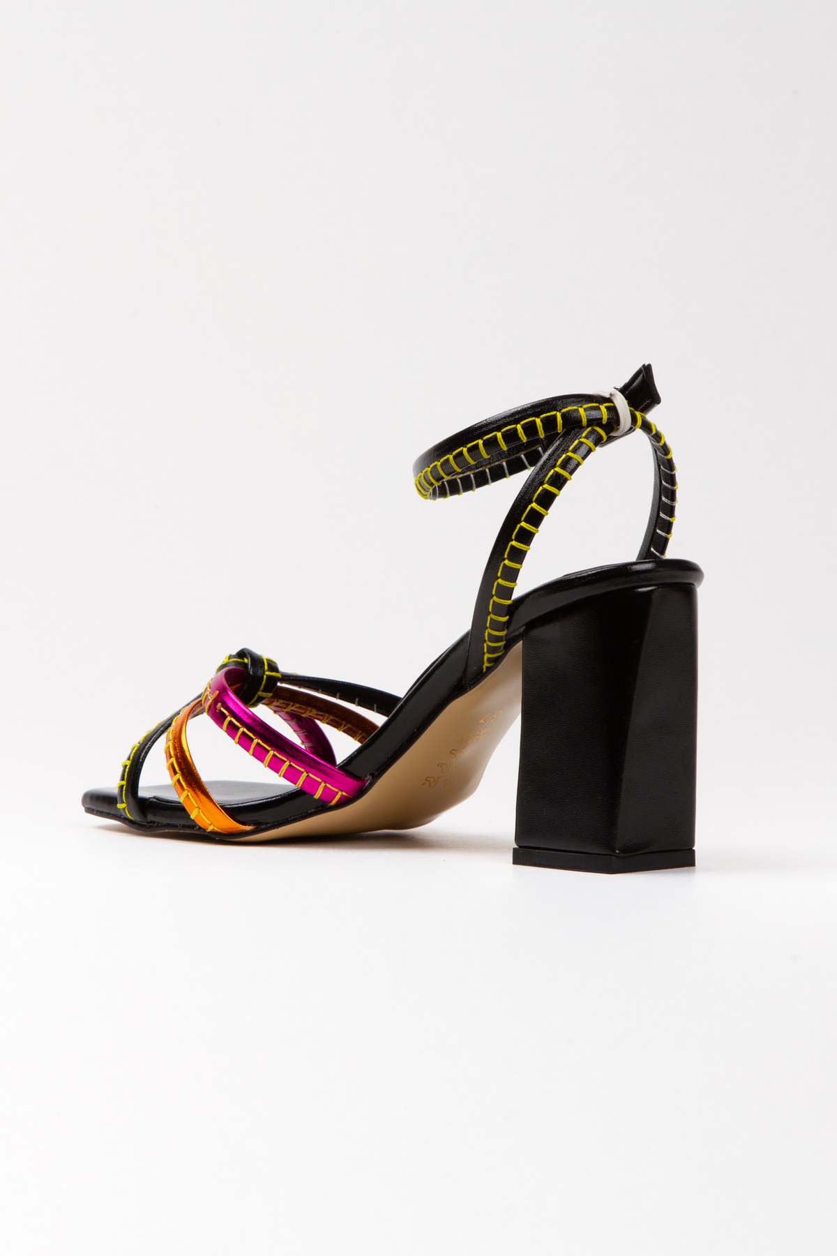 Kadın Renkli Biyeli Kalın Biyeli Kalın Topuklu Ayakkabı Siyah
