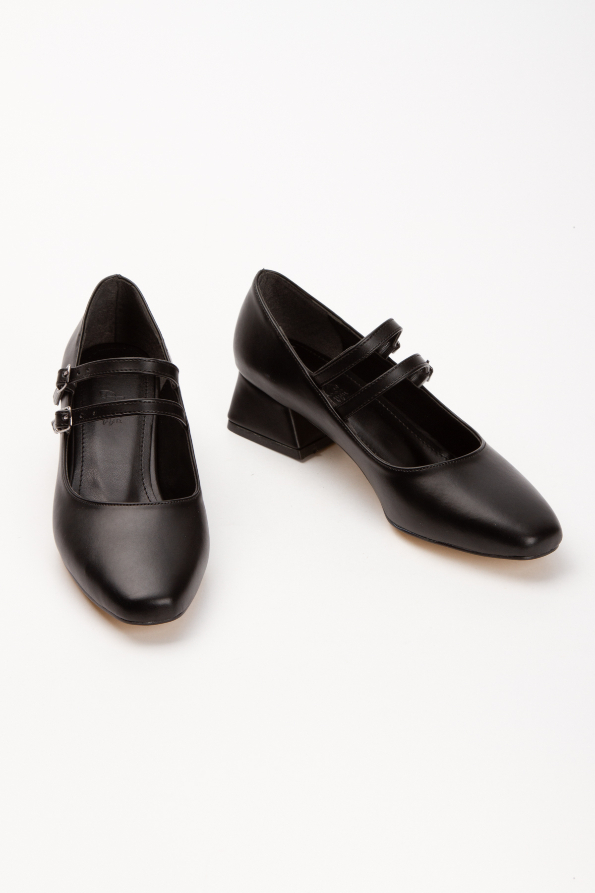 Kadın Kısa Kalın Topuklu Günlük Ayakkabı Siyah