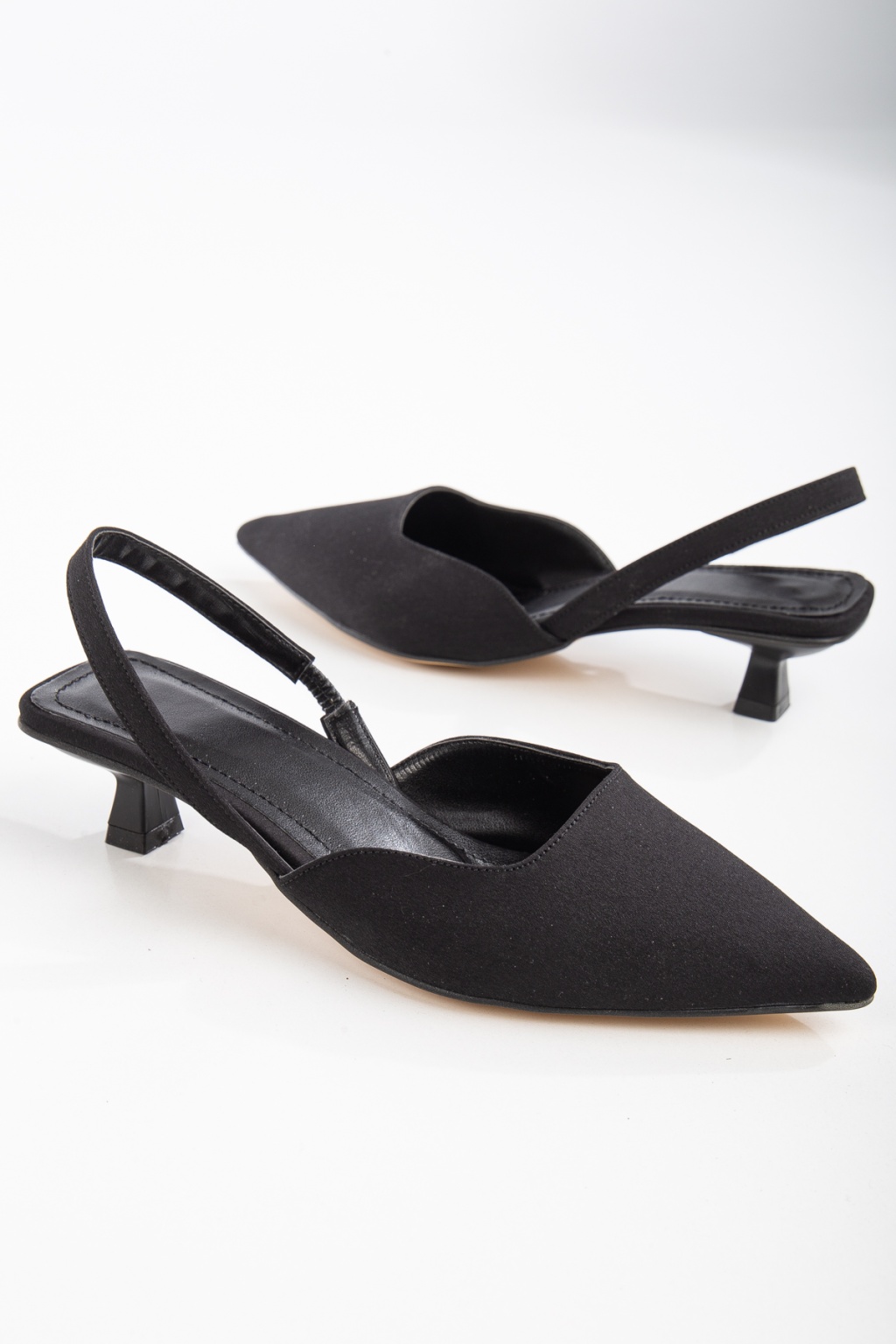 Kadın Saten 3 cm İnce Topuklu Günlük Ayakkabı Siyah