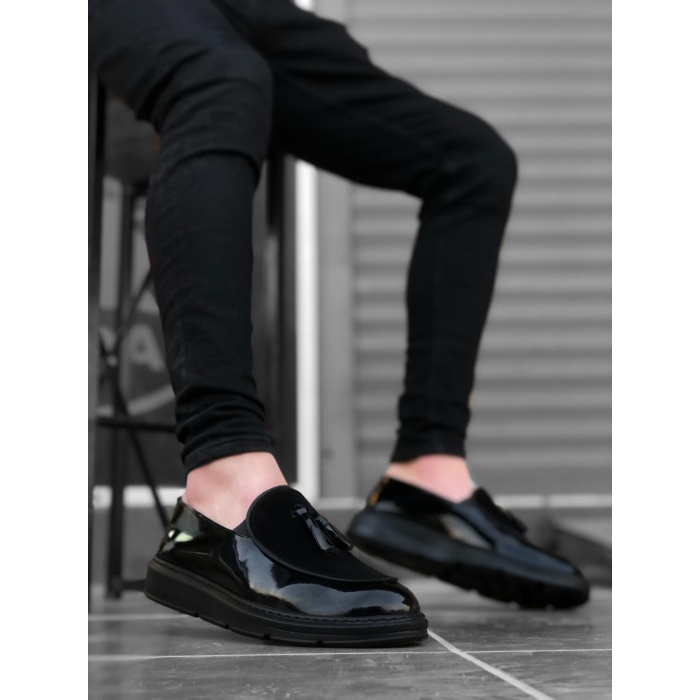CLZ946 Bağcıksız Yüksek Taban Siyah Taban Klasik Süet Detaylı Püsküllü Corcik Erkek Ayakkabı