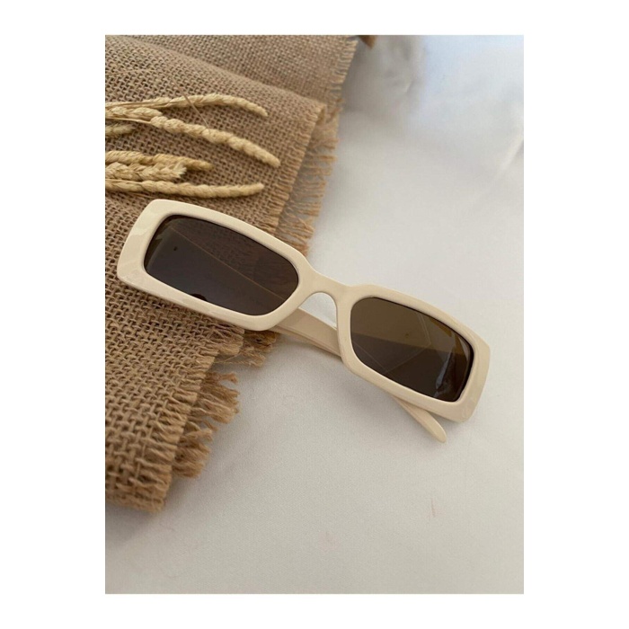 Vintage Model Baklava Desen Detaylı Siyah Bal Bej Rengi Unisex Güneş Gözlüğü