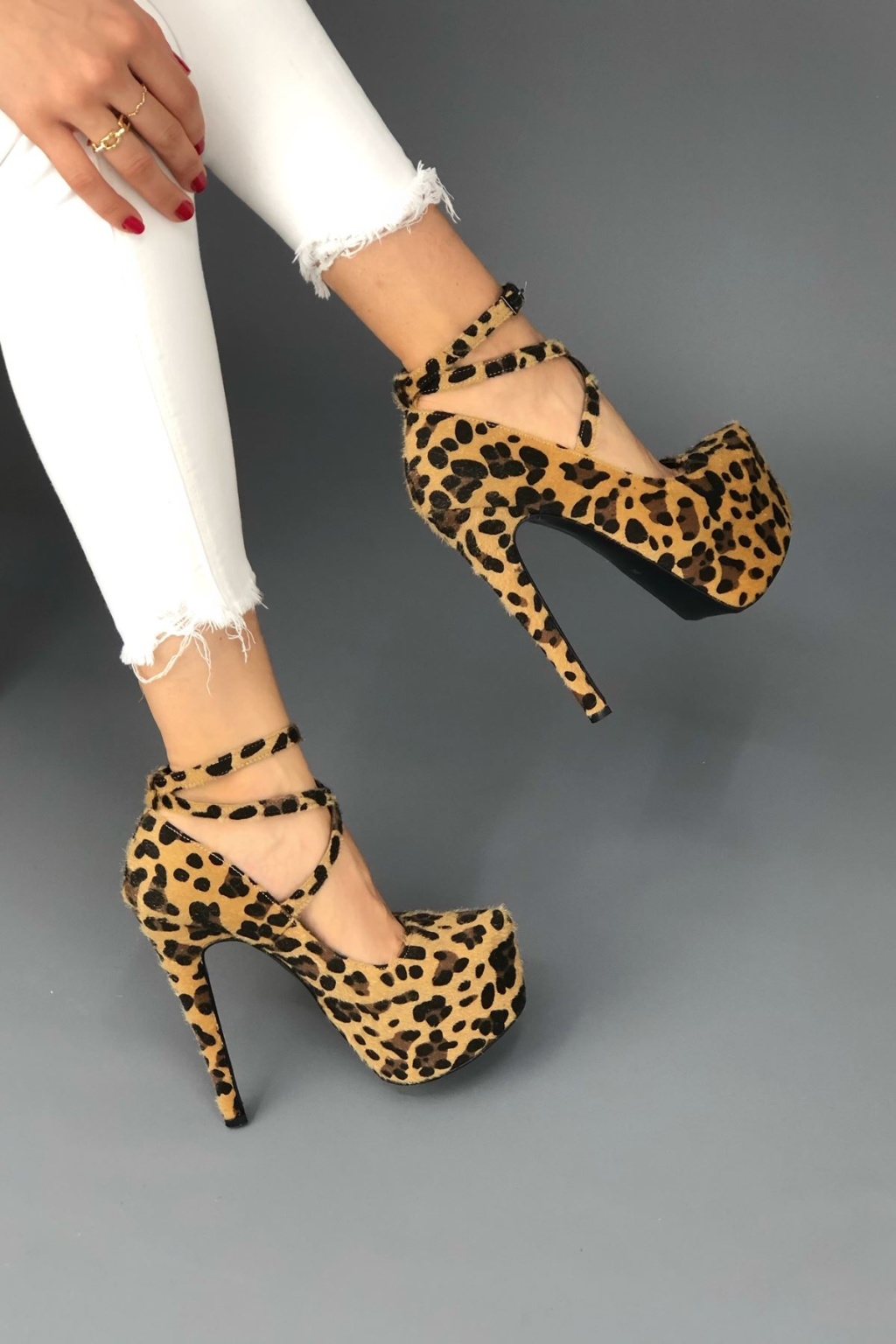 Brione Leopar
