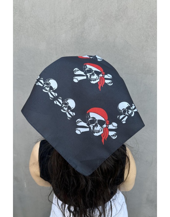 Siyah Renk Kurukafa Figürlü Bandana