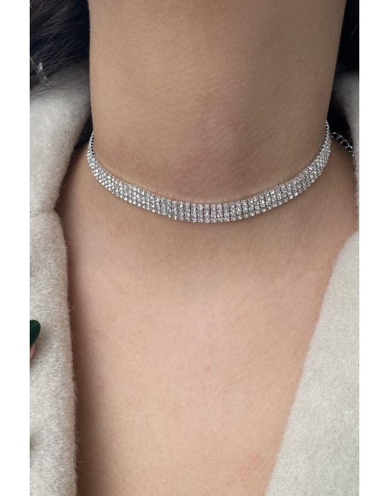 Gümüş Renk Dört Sıra Taş Detaylı Choker Kolye