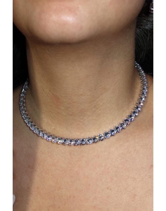 Gümüş Renk Kalp Detaylı Taşlı Choker Kolye