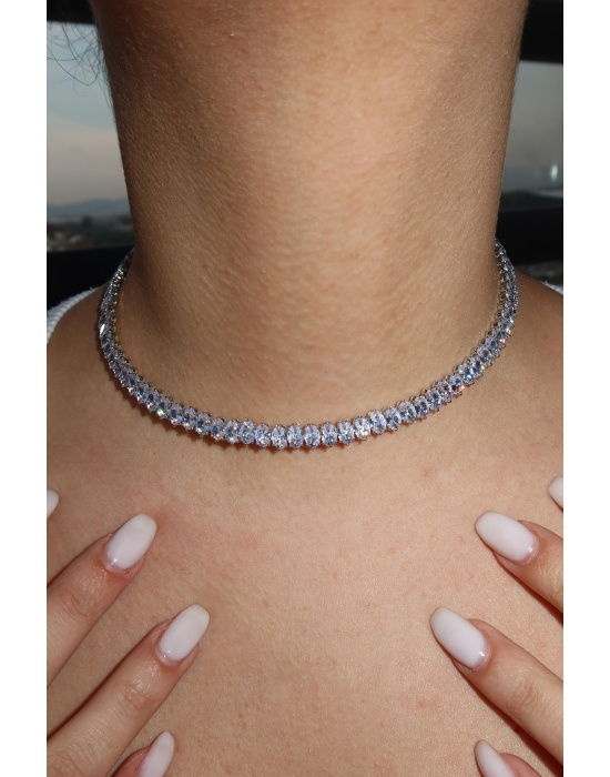 Gümüş Renk Taş Detaylı Choker Kolye