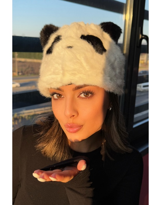 Siyah Ve Beyaz Renk Panda Figürlü Peluş Şapka