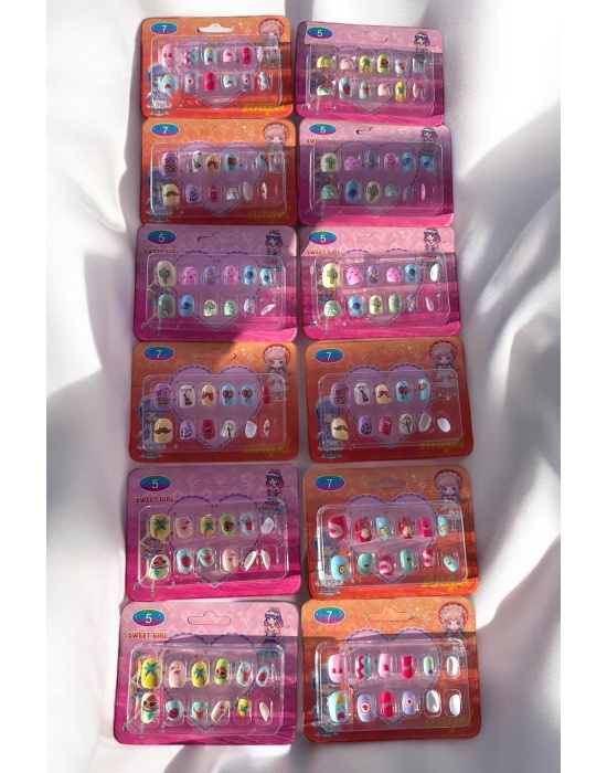 12li Karışık Figürlü Çocuk Tırnak Set