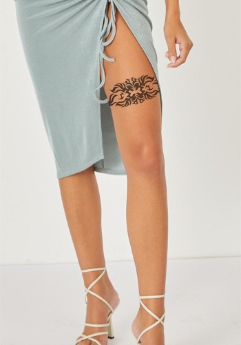 Geçici Bel ve Bacak Dövme Tattoo