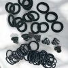 Siyah Renk Lastik Toka Ve Mini Mandal Toka Set