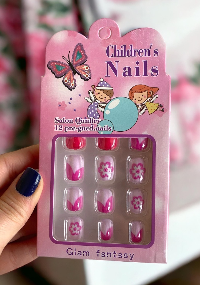 12li Pembe Renk Çiçek Figürlü Çocuk Tırnak