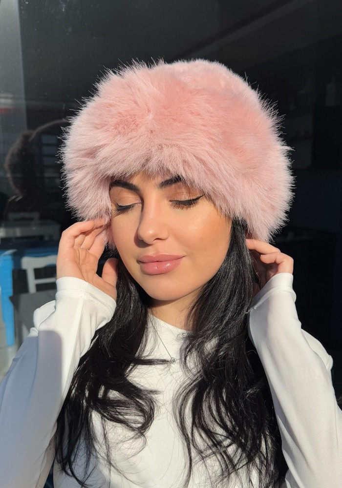 Pembe Renk Peluş Şapka