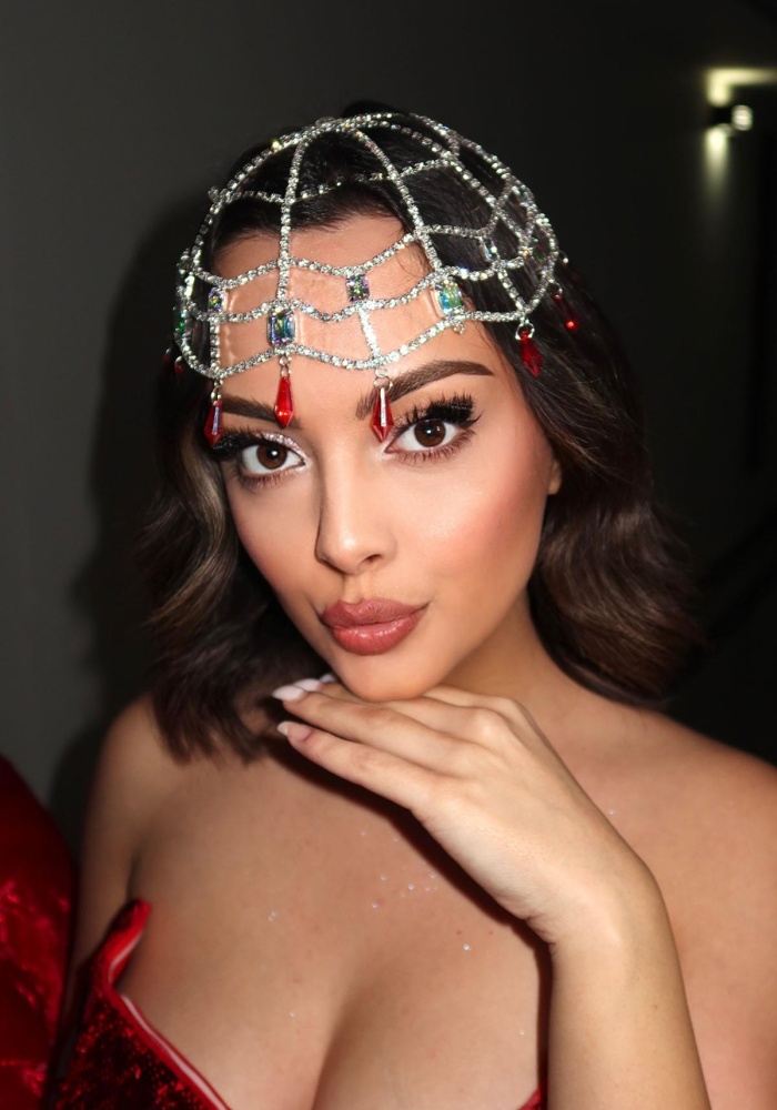 Gümüş Renk Kırmızı Taş Detaylı Saç Aksesuarı/ Kına Aksesuarı