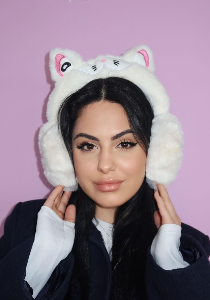 Beyaz Renk Kedi Figürlü Peluş Kulaklık