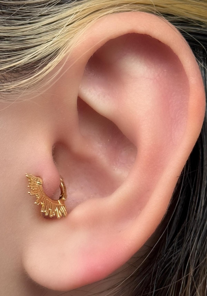 Altın Renk Cerrahi Çelik Halka Tragus/Kıkırdak Küpe/Piercing (Tek)