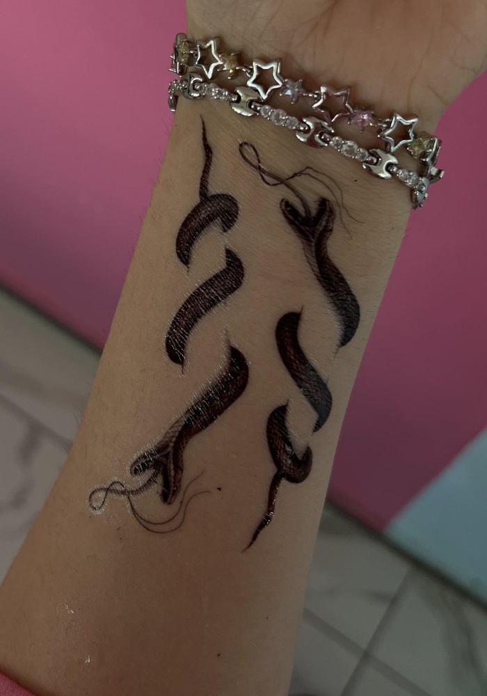 Geçici Yılan Figürlü Mini Dövme Tattoo