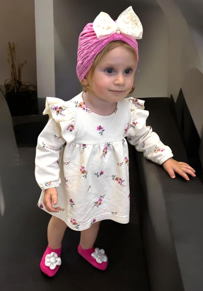 Pembe Renk Kurdele Ve Çiçek Detaylı Çocuk Saç Bonesi Ve Çorap Set