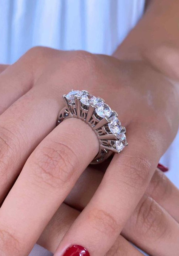 Gümüş Renk Beştaş Detaylı Çelik Xuping Yüzük (7 Numara)