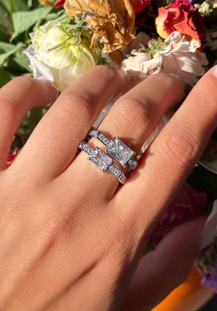 Gümüş Renk Taş Detaylı Ayarlanabilir Yüzük