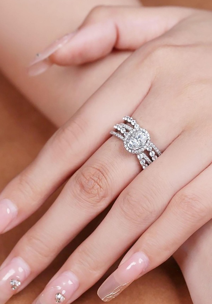 Gümüş Renk Tektaş Detaylı Ayarlanabilir Yüzük