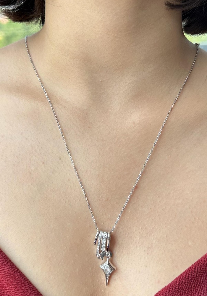 Gümüş Renk Ay Ve Yıldız Figürlü Taş Detaylı Çelik Kolye