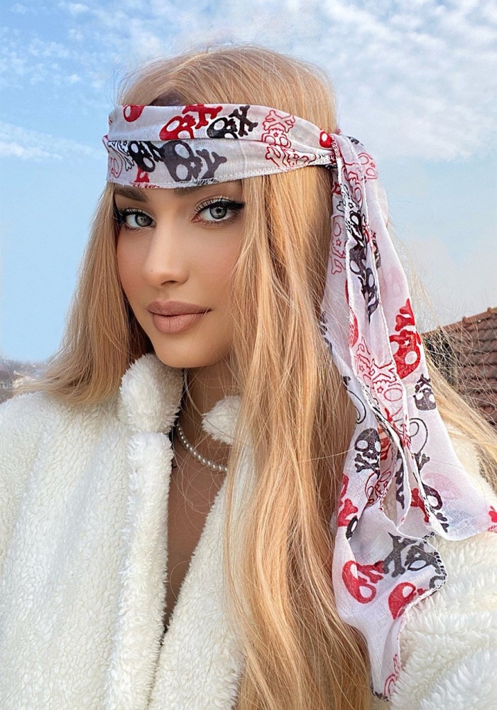 Beyaz Renk Kuru Kafa Desenli Unisex Fular