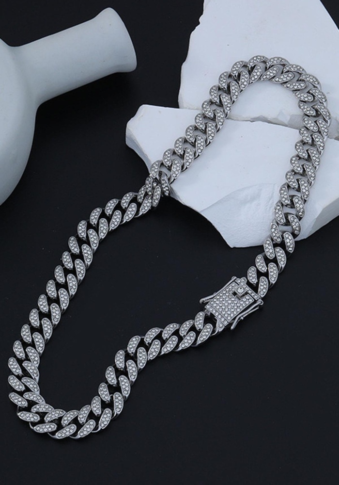 Gümüş Renk Taş Detaylı Unisex VİP Tasarım Kolye