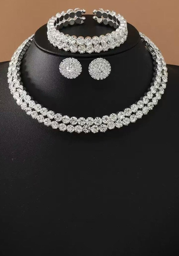 Gümüş Renk Taşlı Küpe/Kolye/Bileklik VİP Set