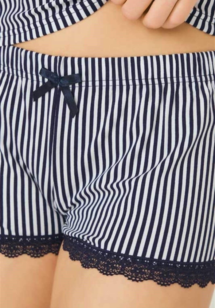 Lacivert Beyaz Çizgili  İnce Askılı Şortlu Pamuklu Pijama Takımı CH1507
