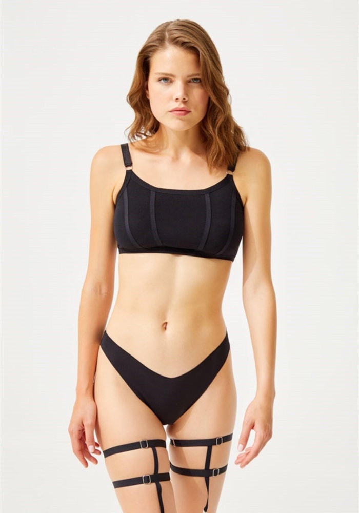 Ayarlanabilir Lastikli Halka Detaylı Bacak Aksesuarı CH2512