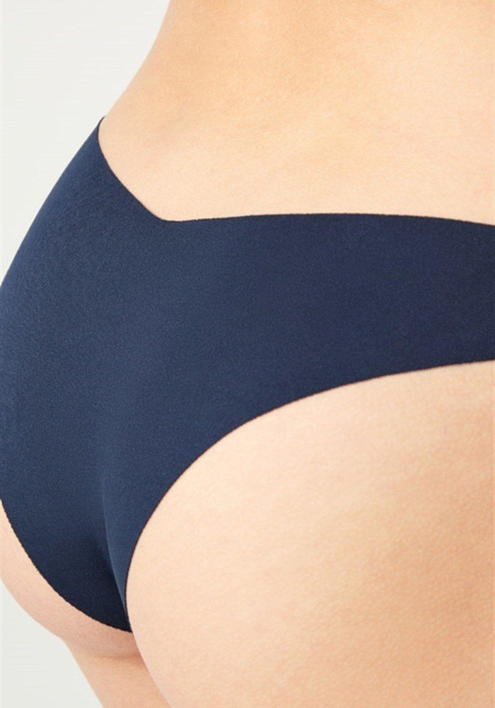 Klasik Basic Lazer Kesim Kadın Brezilya Külot CH0495