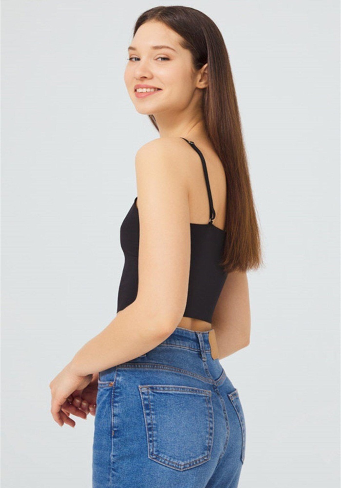 Ayarlanabilir İnce Askılı Lazer Kesim Kadın Crop Büstiyer CH1752