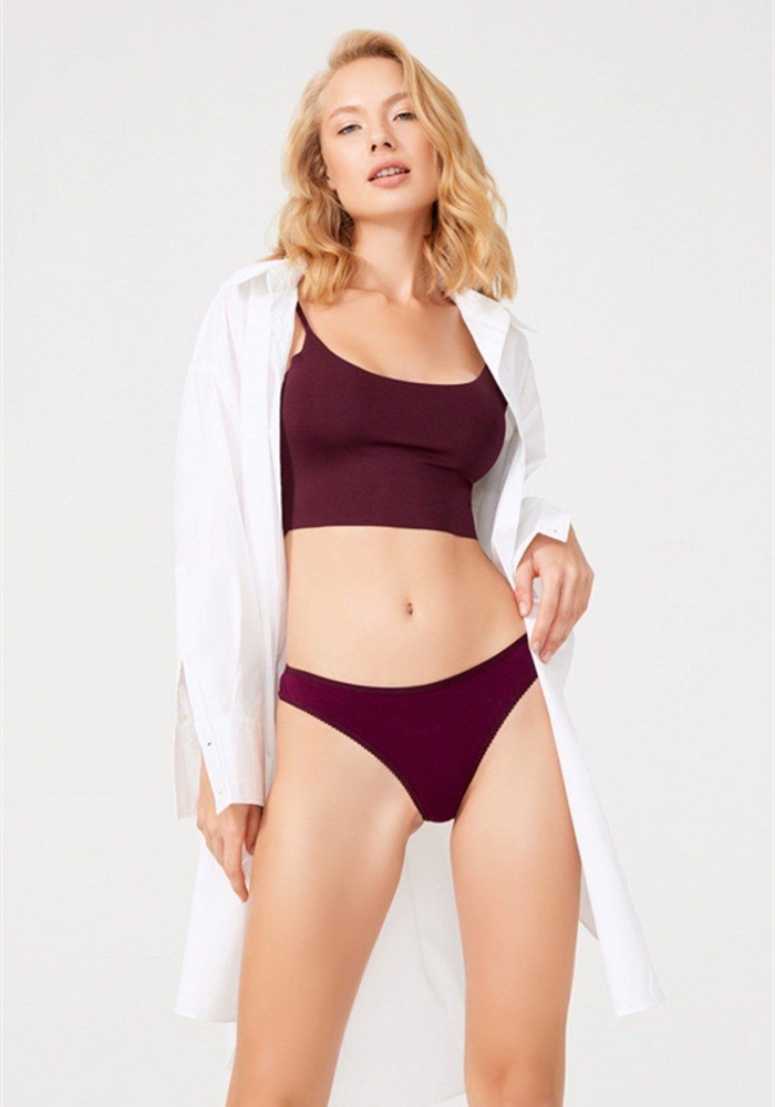 Basic Pamuklu Dantel Detaylı Kadın Tanga Külot CH6042