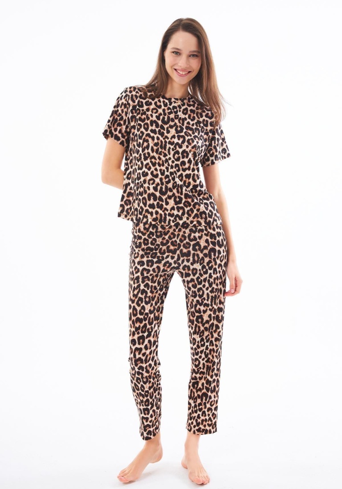 Desenli Yumuşak Dokulu Kısa Kollu Bisiklet Yaka Pijama Takımı CH1519