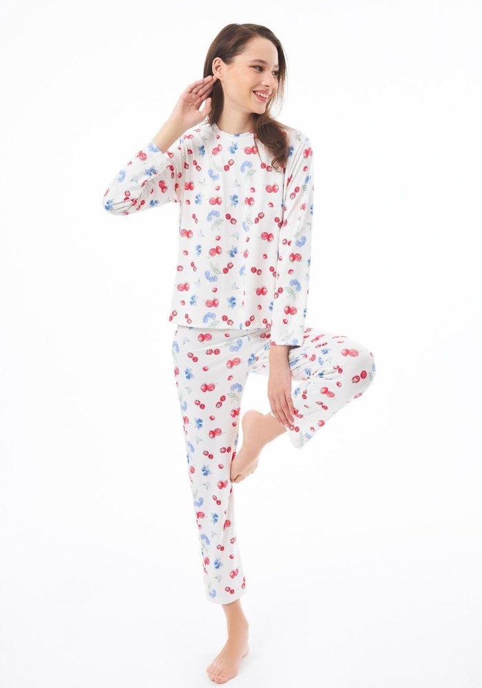 Desenli Yumuşak Dokulu Uzun Kollu Bisiklet Yaka Pijama Takımı CH1520