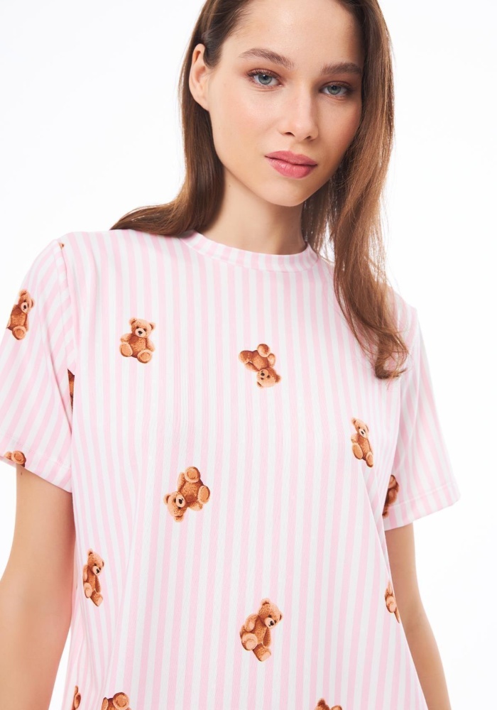 Desenli Yumuşak Dokulu Uzun Kollu Bisiklet Yaka Şortlu Pijama Takımı CH1521