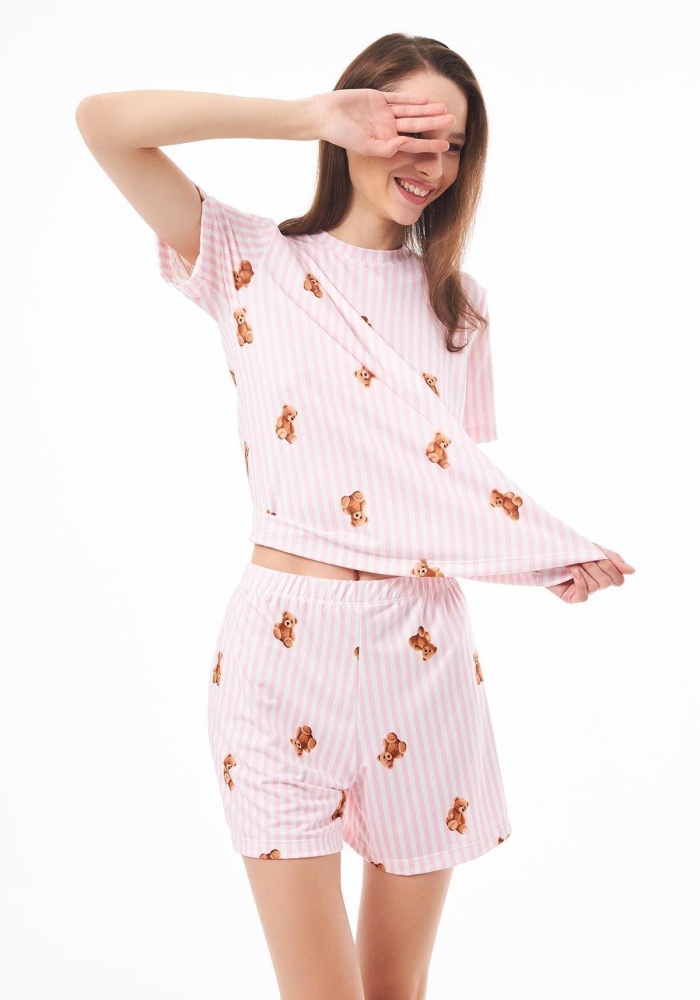 Desenli Yumuşak Dokulu Uzun Kollu Bisiklet Yaka Şortlu Pijama Takımı CH1521