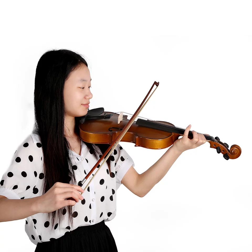 Bremen Bv-034H 3/4 öğrenci kemanı köprü ve klavye detay