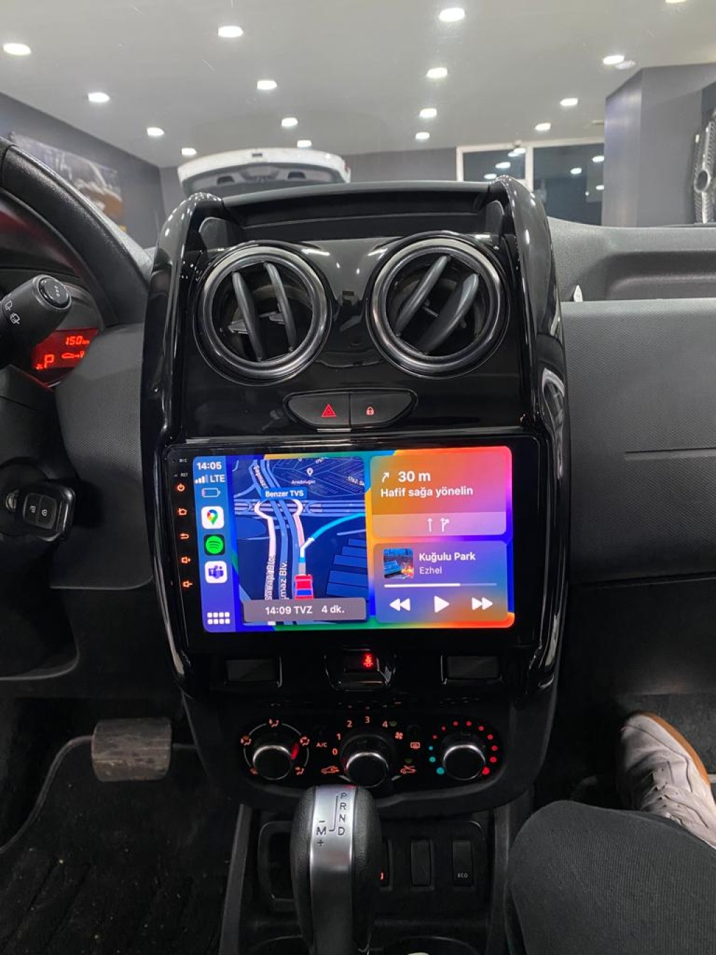 DACİA DUSTER 2015-2020 2 GB RAM Android Carplay Multimedya Navigasyon