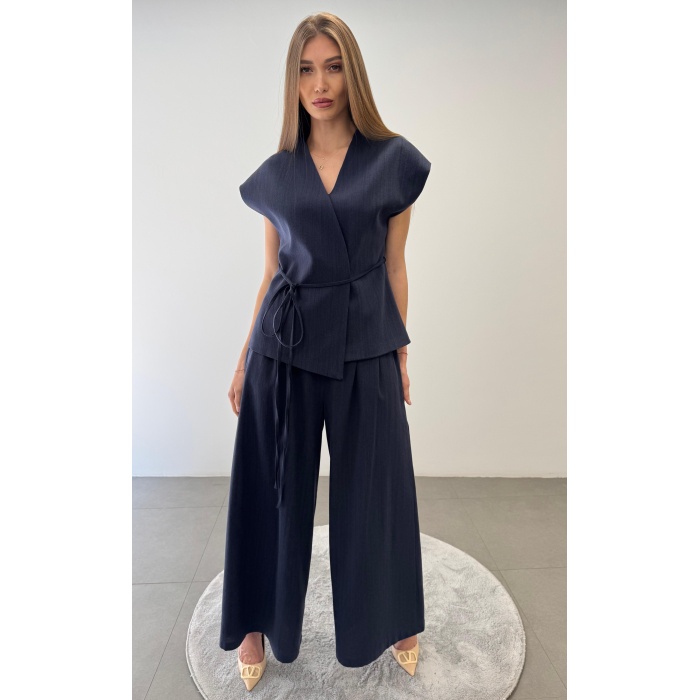 Bağcıklı Yelek Pantolon Takım Elbise