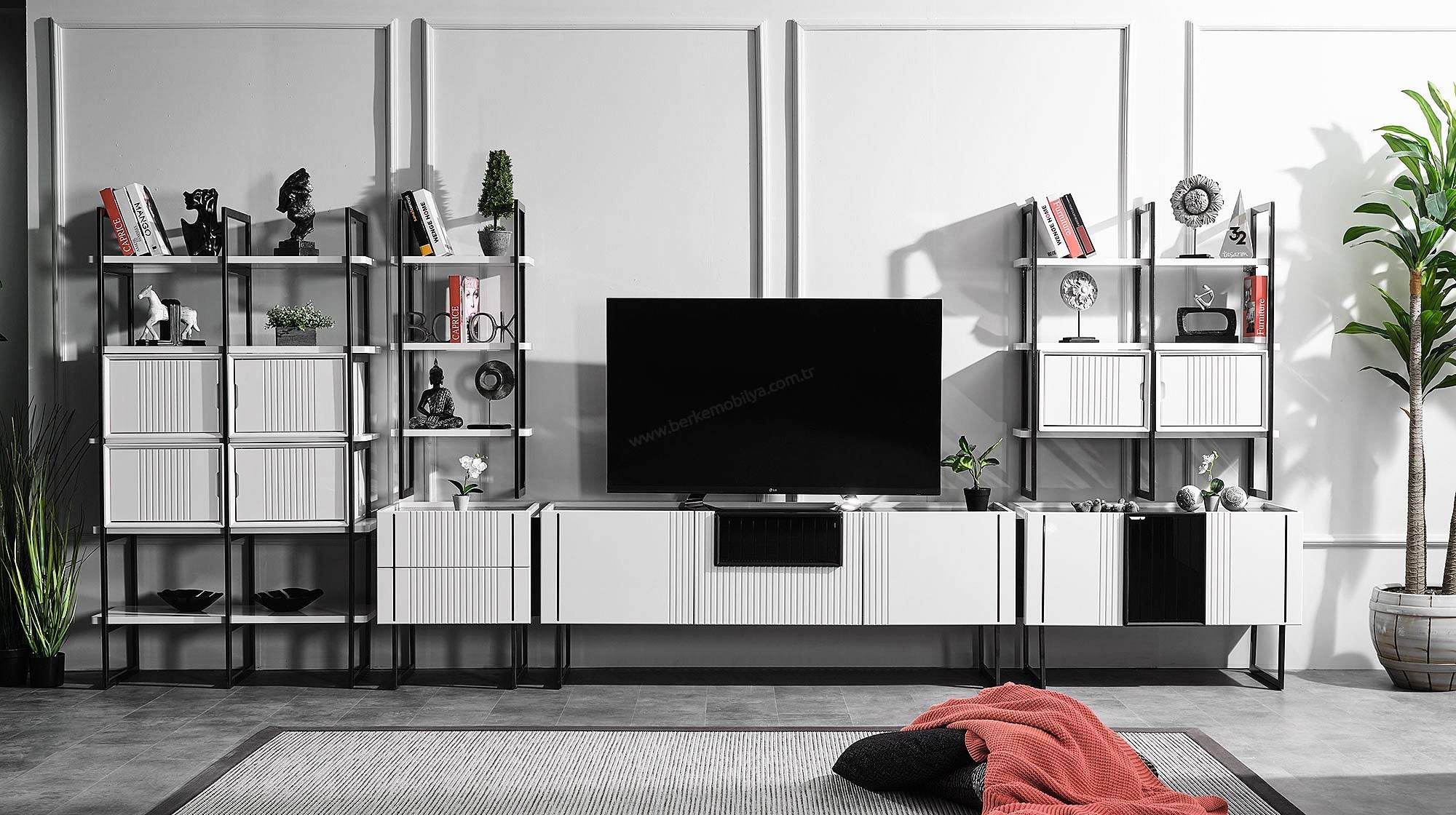 Burgaz Big Tv Ünitesi Two