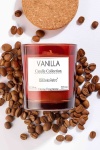 Kahve Parçacıklı Vanilya Kokulu Mum Amber Cam Bardak Beyaz etiket