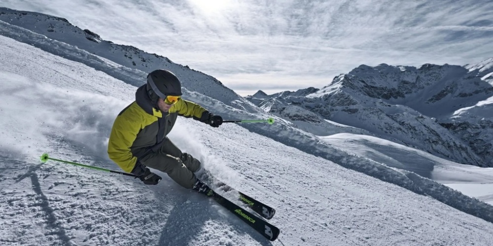 Karlı Dağların Kralları: Kayak ve Snowboard Modasında Kış Rüzgarı