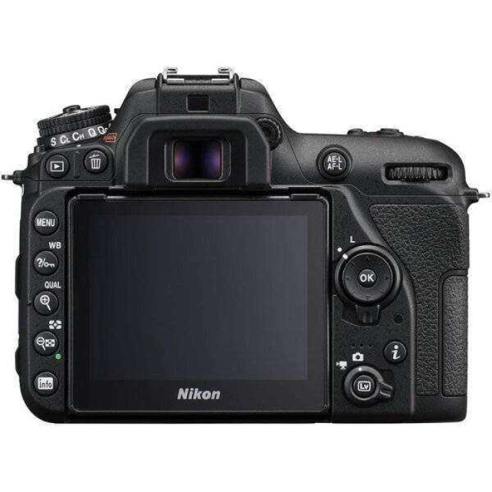 Nikon D7500 18-140 MM AF-S DX ED VR DSLR Fotoğraf Makinesi (Nikon Türkiye Garantili)
