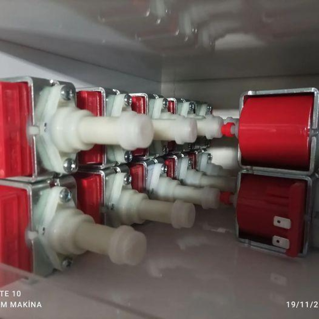 Pompa Acqua ULKA EP4 Per Macchine Da Caffè - 48W, 20Bar, Compatibile Con Lavazza E Saeco - Foto 5