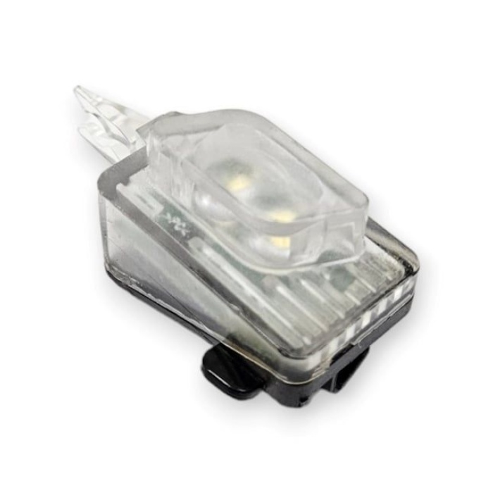 Audi A4 2021-2022-2023-2024 Sol Ön Kapı Kolu Altı Led Lambası 8W0947133